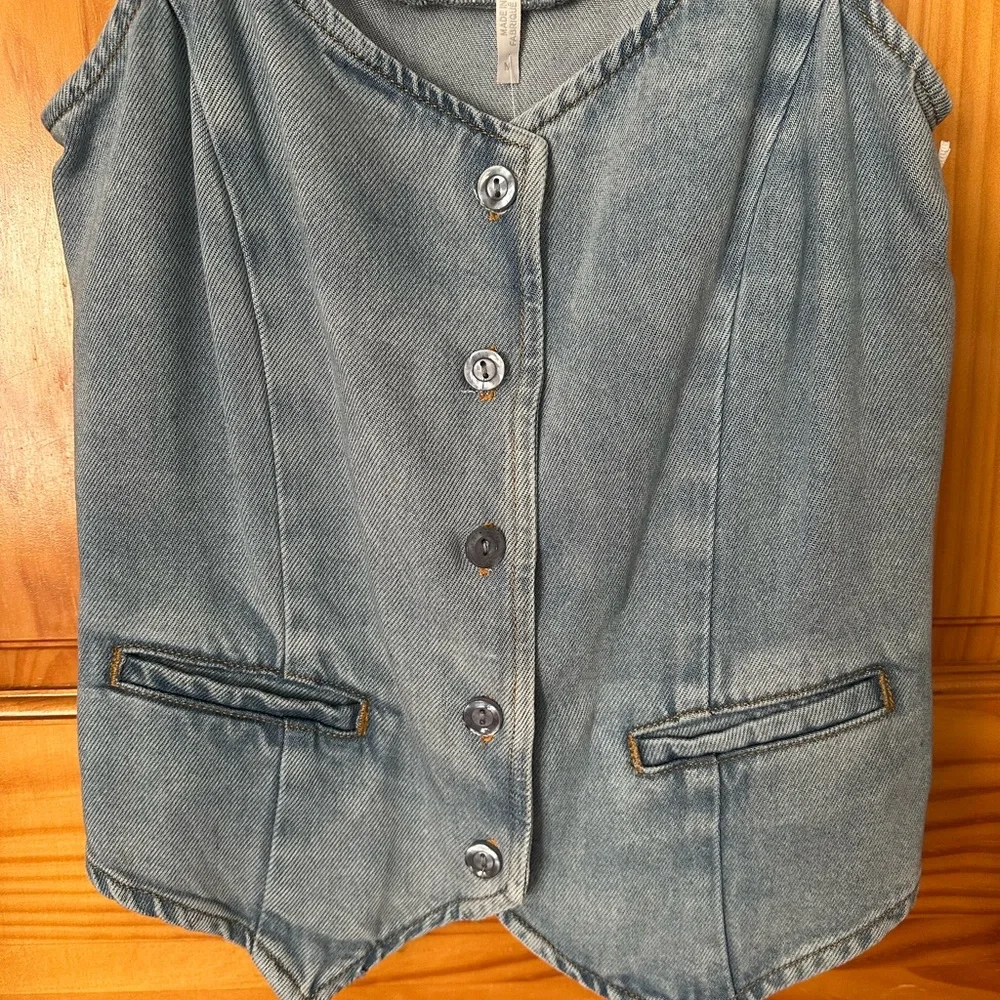 NWT young, fabulous & broke Button-Up Denim Vest - Picture 6 of 11